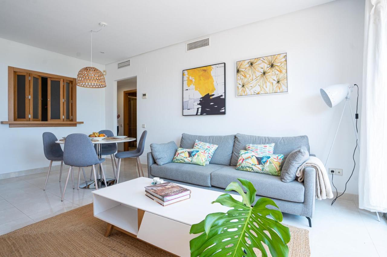 El Sol Sotoserena 2 Bedroom Apartment Estepona Luaran gambar